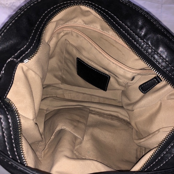 Coach leather bag with dust bag - Picture 6 of 7